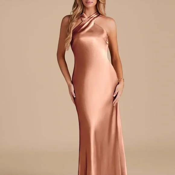 AZAZIE DORETTA
Bronzer Mermaid Bow Metallic Satin Dress Size 4 Bridesmaids dress - Picture 1 of 7